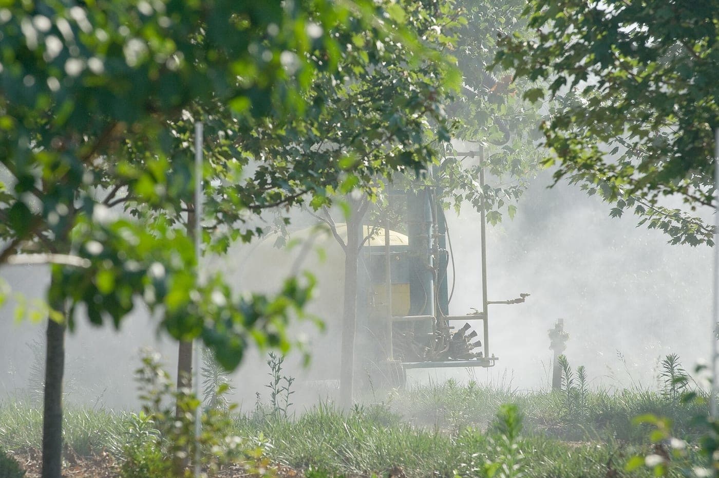ผลิตภัณฑ์สารเคมีทางการเกษตรที่อยู่ภายใต้การกำกับดูแลตามกฎหมาย